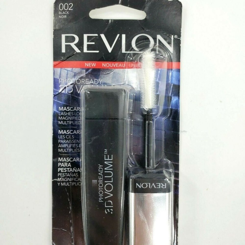 REVLON PhotoReady 3D Volume Mascara 002 BLACK Lashes 100x Magnified